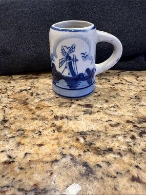 Delft Blue & White Ceramic Mini Mug with Handle, Windmill design Hand Painted